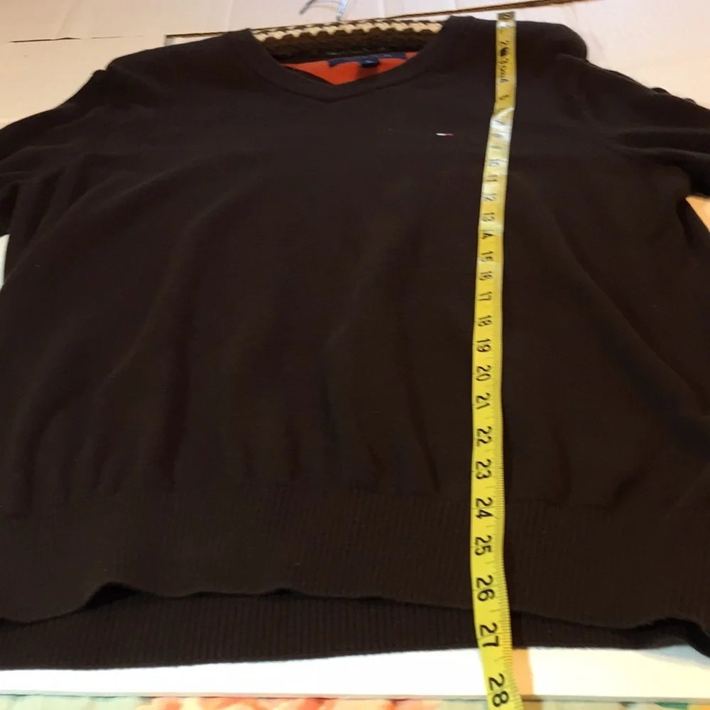 Tommy Hilfiger Brown V-neck Cotton Sweater Size Medium
